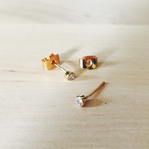 Maison Miru Tiny Crystal Stud Earrings 